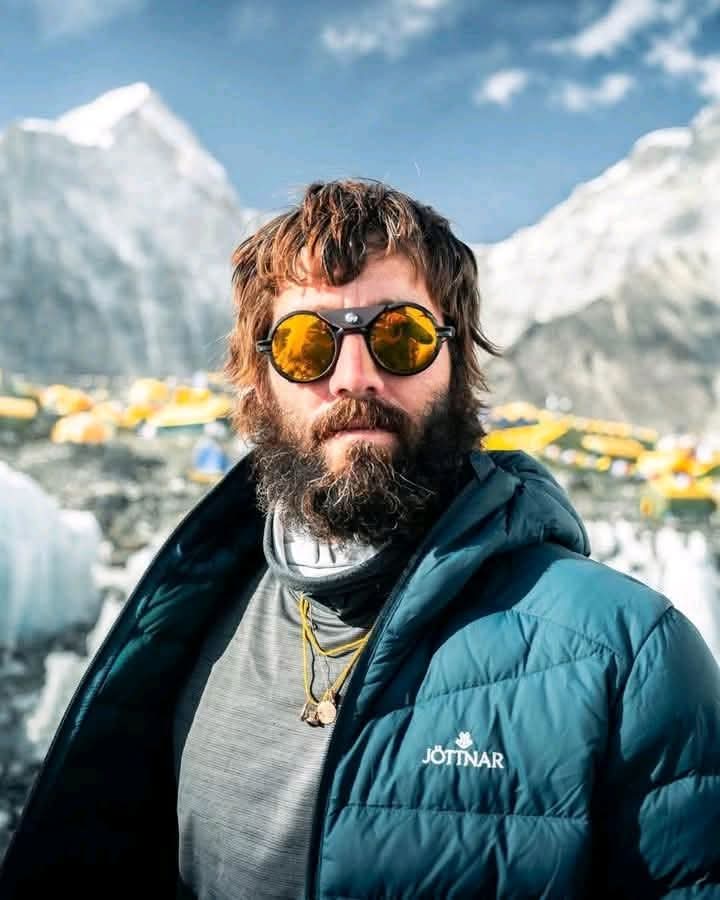 Mitchell Hutchcraft, a crazy man who created a world record
